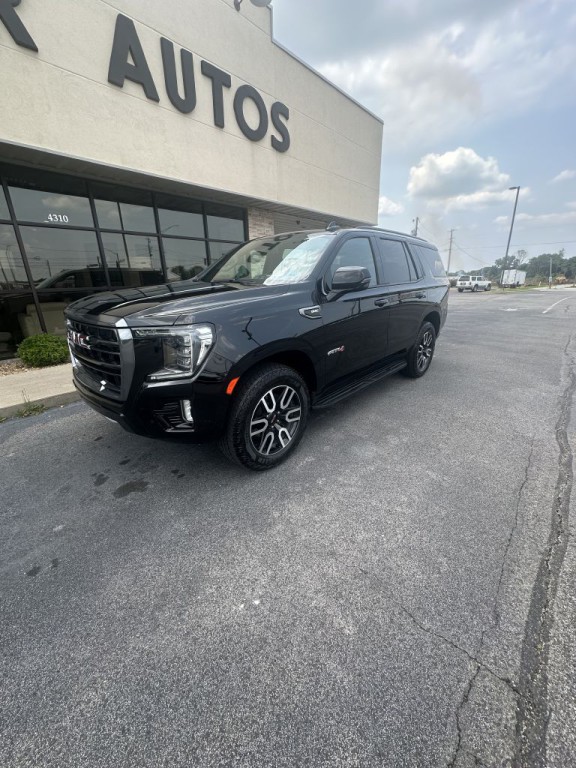 2024 GMC Yukon Image 1