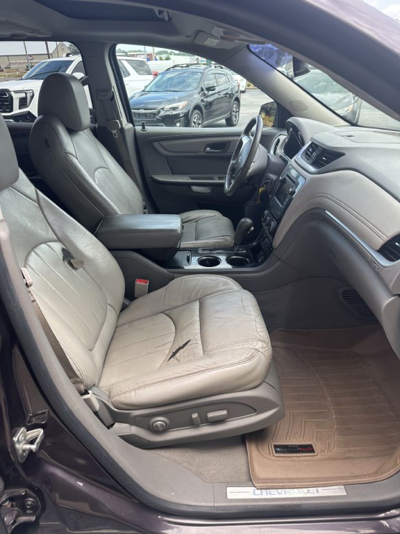 2015 Chevrolet Traverse Image 8