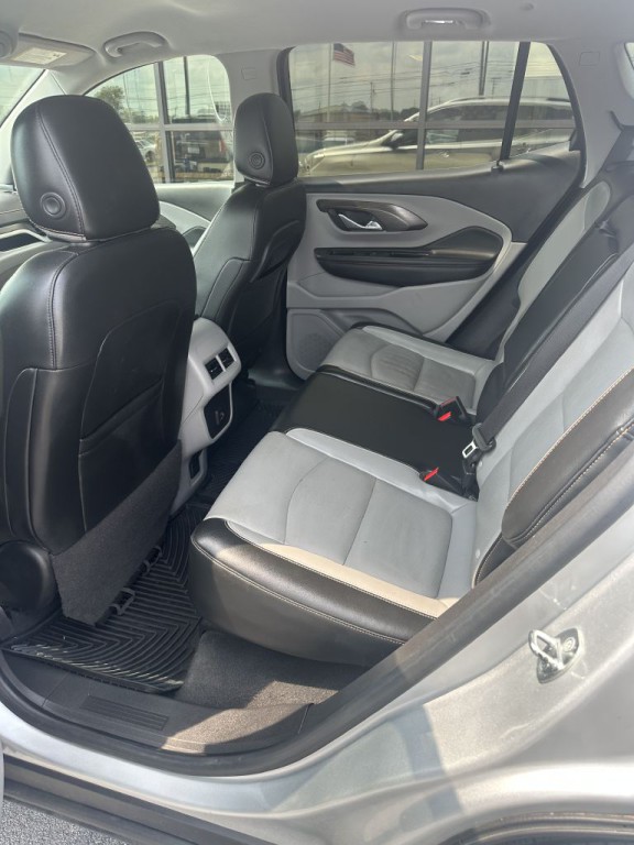 2020 GMC Terrain Image 4