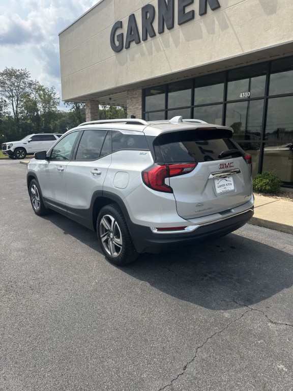 2020 GMC Terrain Image 3