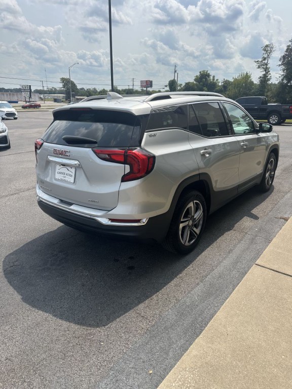 2020 GMC Terrain Image 4