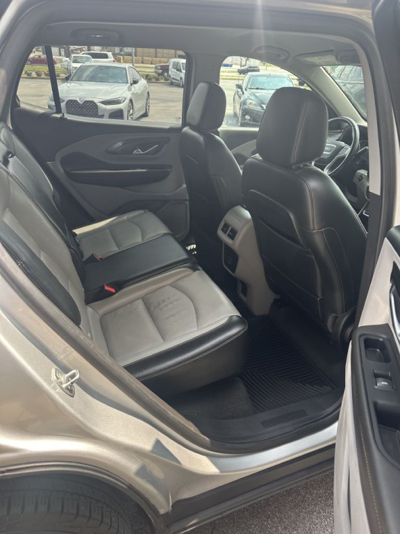 2020 GMC Terrain Image 8