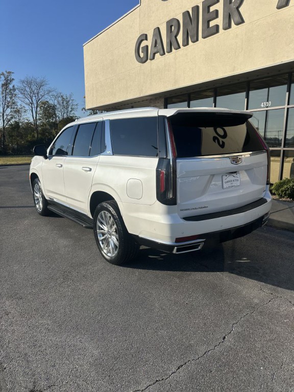 2023 Cadillac Escalade Image 3