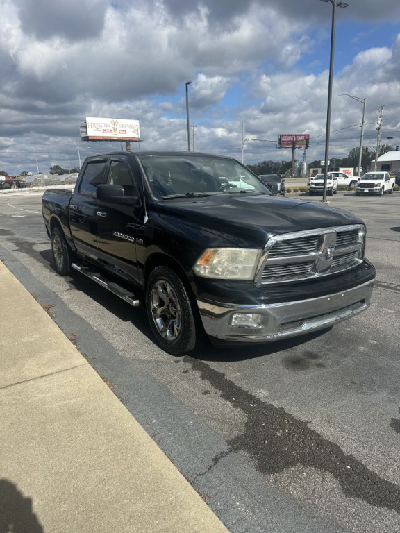 2012 Dodge Ram 1500 Image 2