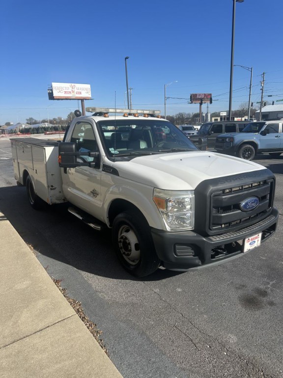 2014 Ford F-350 Image 2