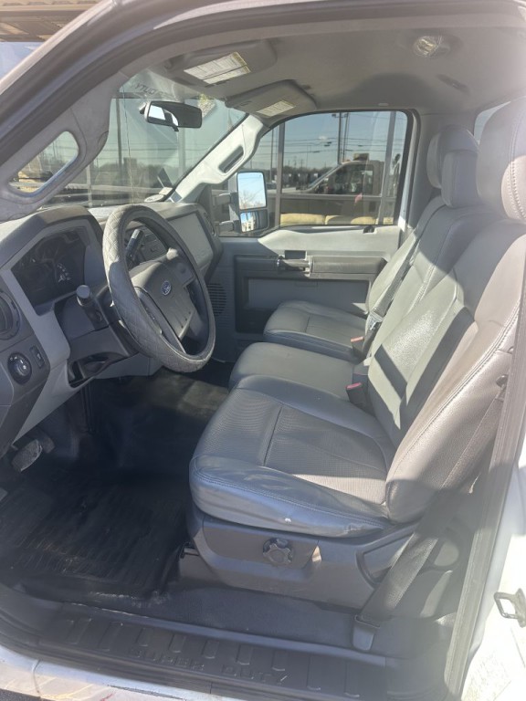 2014 Ford F-350 Image 5