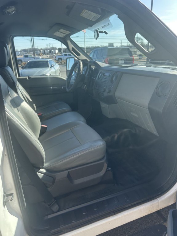 2014 Ford F-350 Image 6