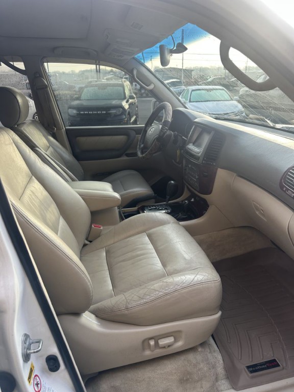 2003 Toyota Land Cruiser Image 6