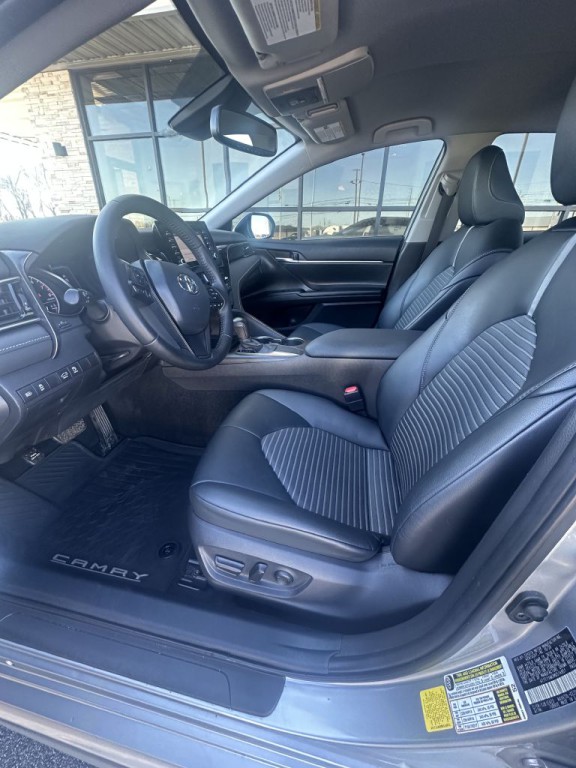 2021 Toyota Camry Image 5