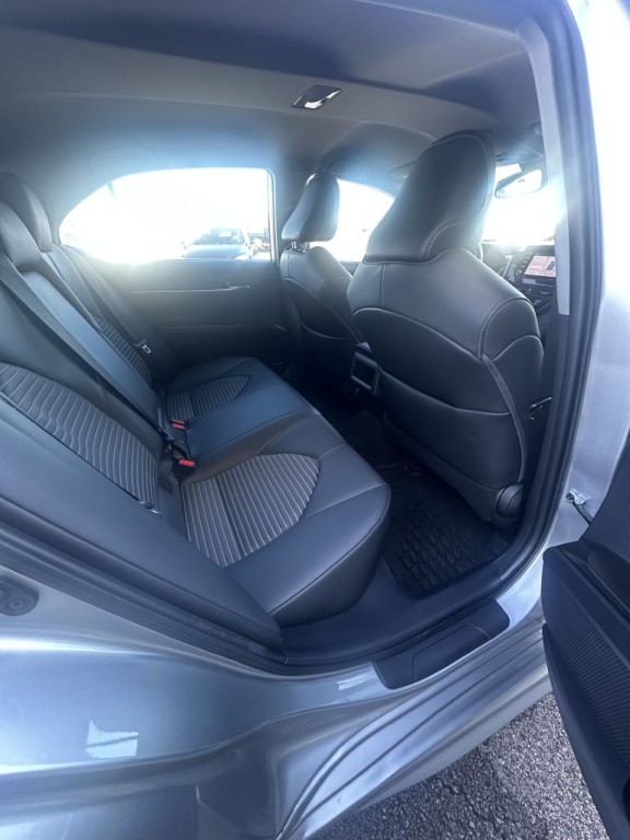 2021 Toyota Camry Image 7