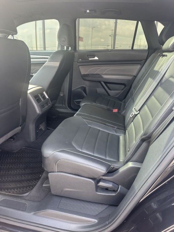 2021 Volkswagen Atlas Cross Sport Image 6