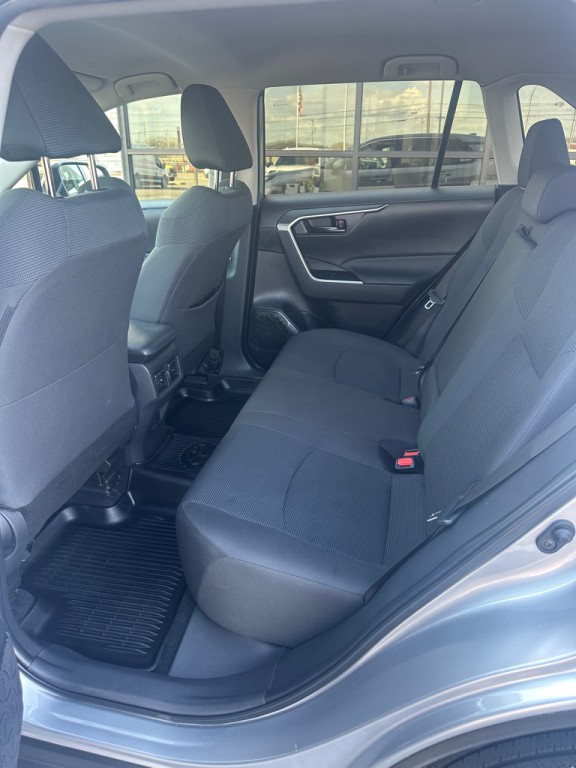 2024 Toyota Rav4 Image 6