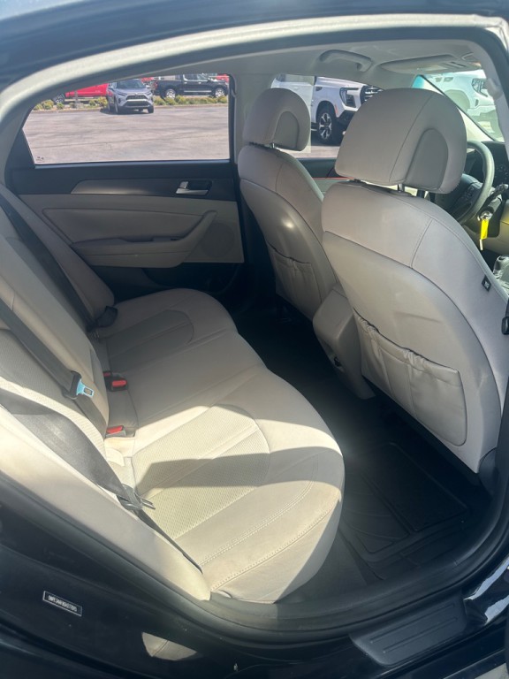 2016 Hyundai Sonata Image 8