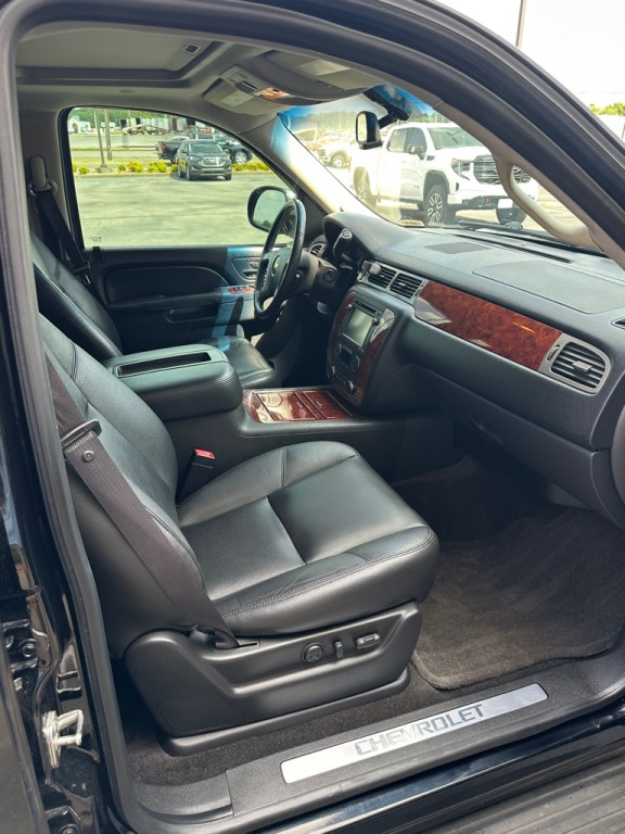 2012 Chevrolet Tahoe Image 6