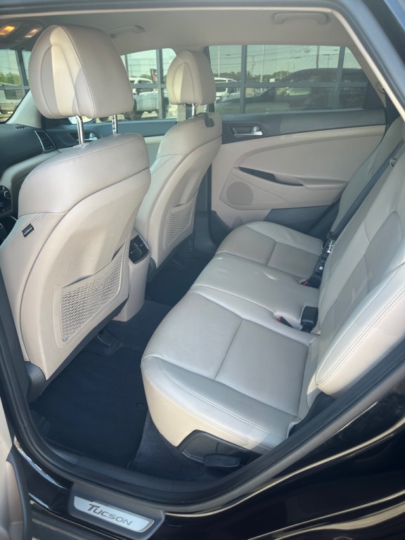 2016 Hyundai Tucson Image 6