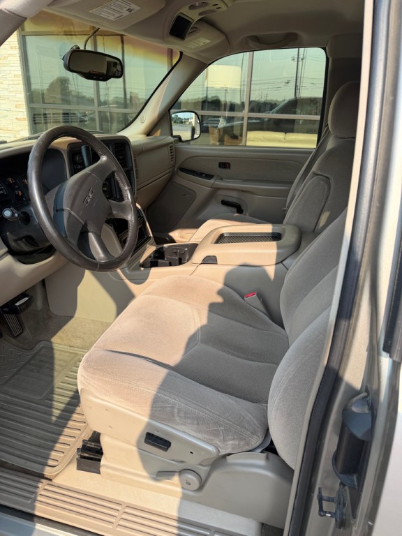 2003 GMC Sierra Image 5
