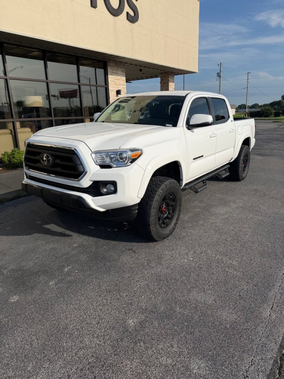 2022 Toyota Tacoma Image 1