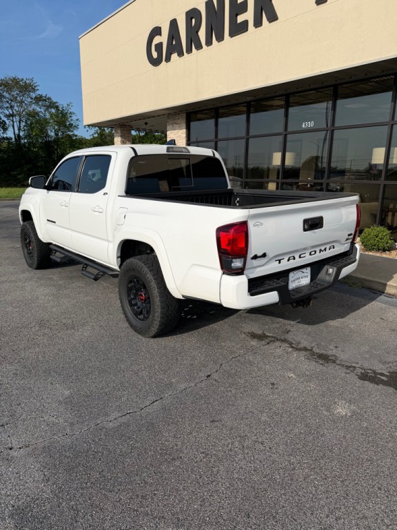 2022 Toyota Tacoma Image 3
