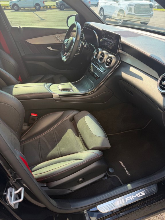 2021 Mercedes-Benz GLC-Class Image 7