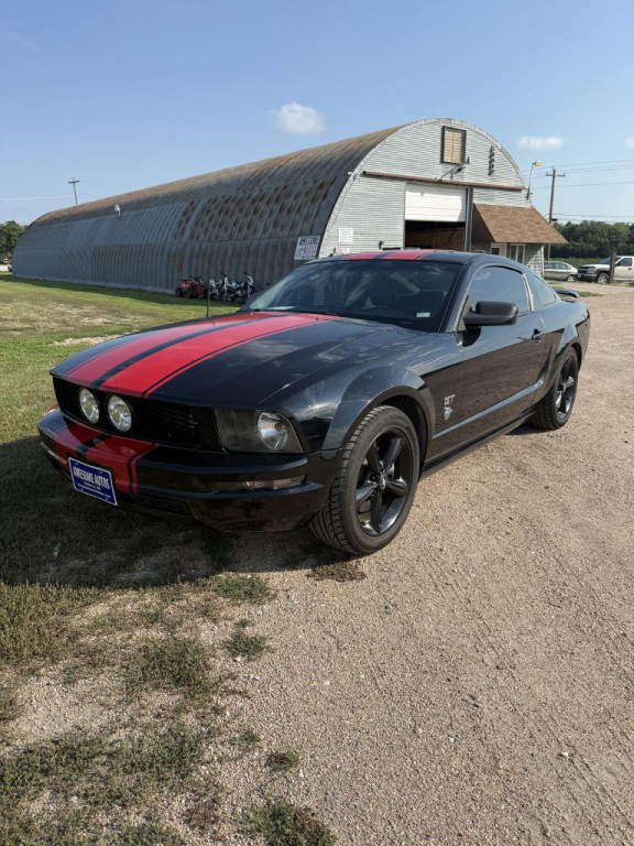 2007 Ford Mustang Image 1