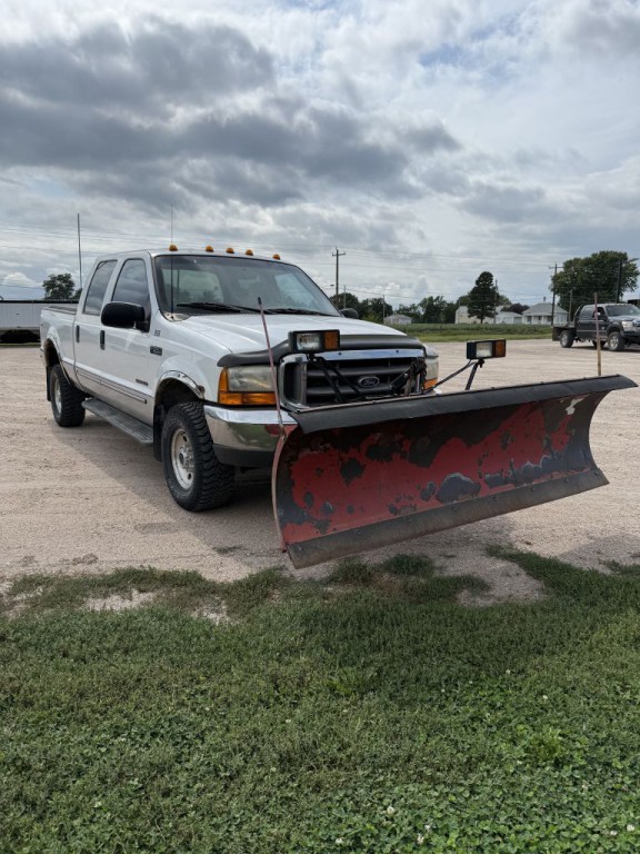 2000 Ford F-350 Image 4