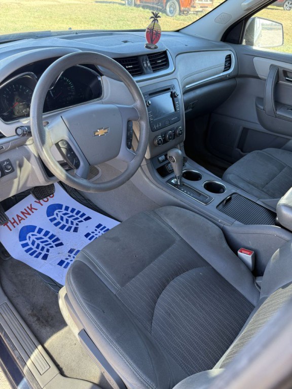 2017 Chevrolet Traverse Image 3