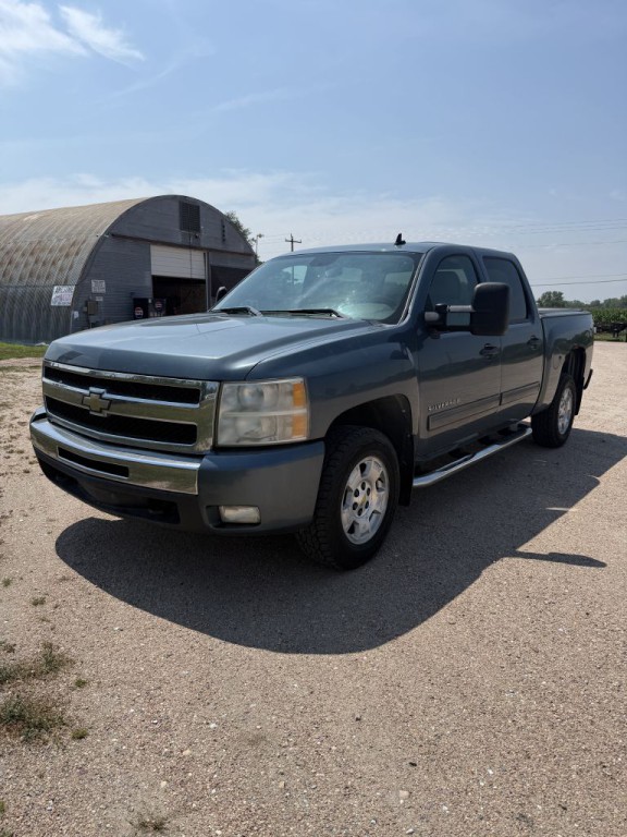 2011 Chevrolet Silverado 1500 Image 4