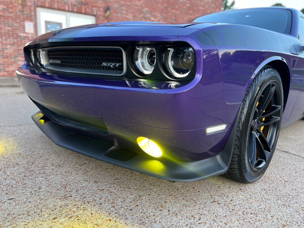2010 Dodge Challenger Image 9
