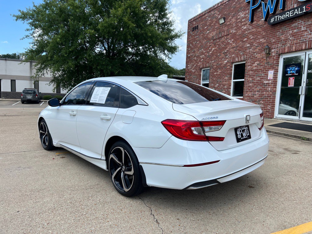 2020 Honda Accord Image 3