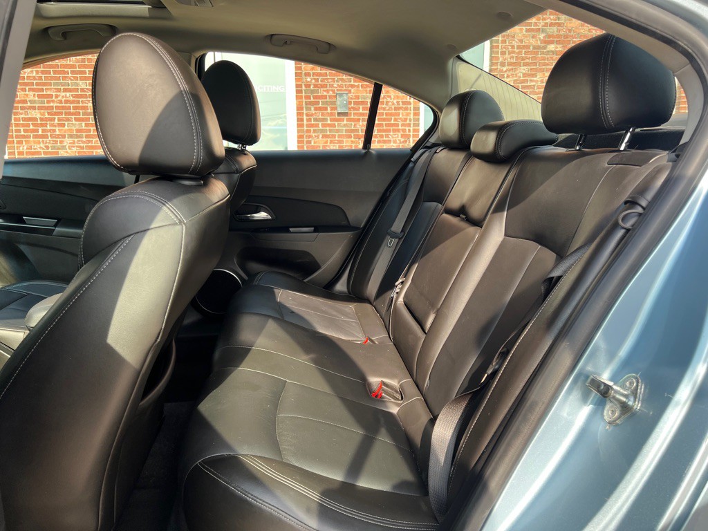 2011 Chevrolet Cruze Image 10