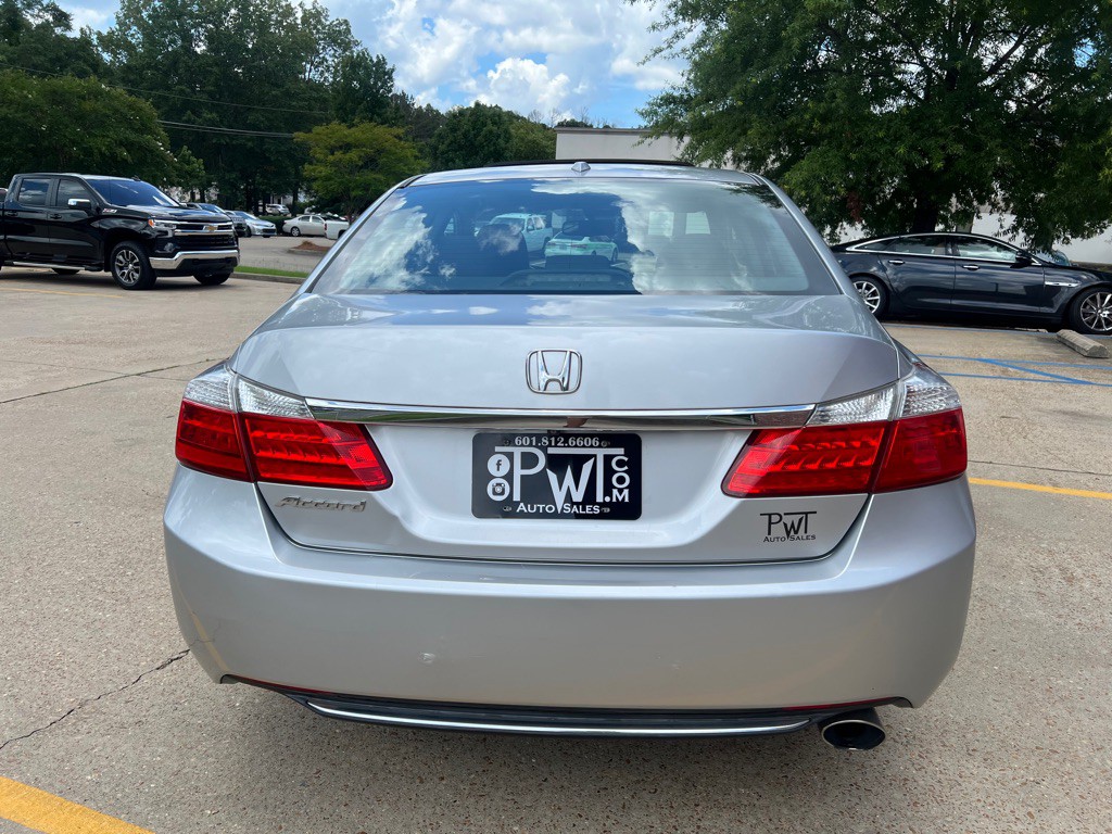 2014 Honda Accord Image 4