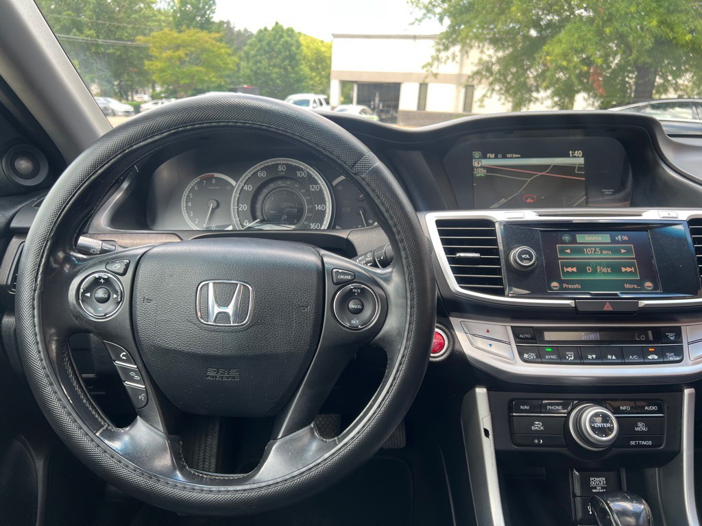 2014 Honda Accord Image 17