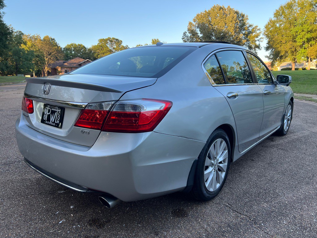 2014 Honda Accord Image 23