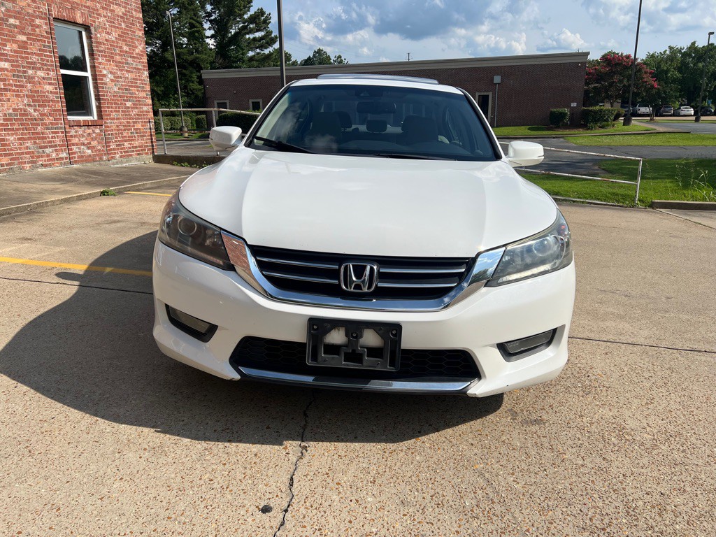 2015 Honda Accord Image 9