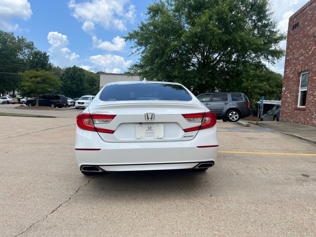 2019 Honda Accord Image 4