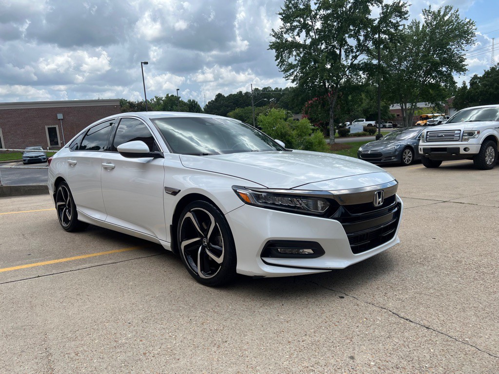 2019 Honda Accord Image 7