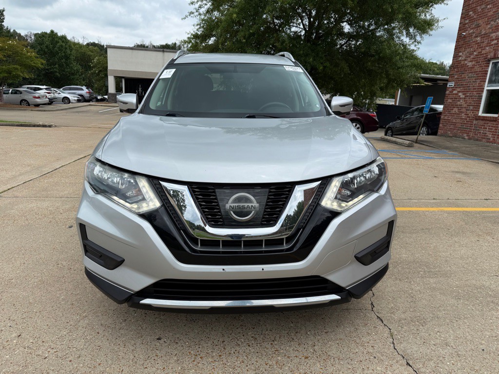 2017 Nissan Rogue Image 5