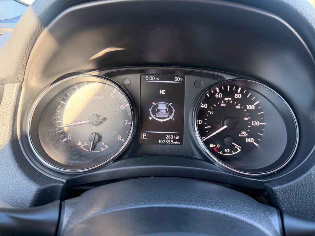 2017 Nissan Rogue Image 20