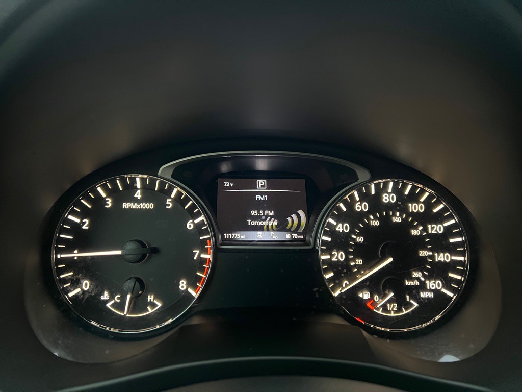 2018 Nissan Altima Image 18