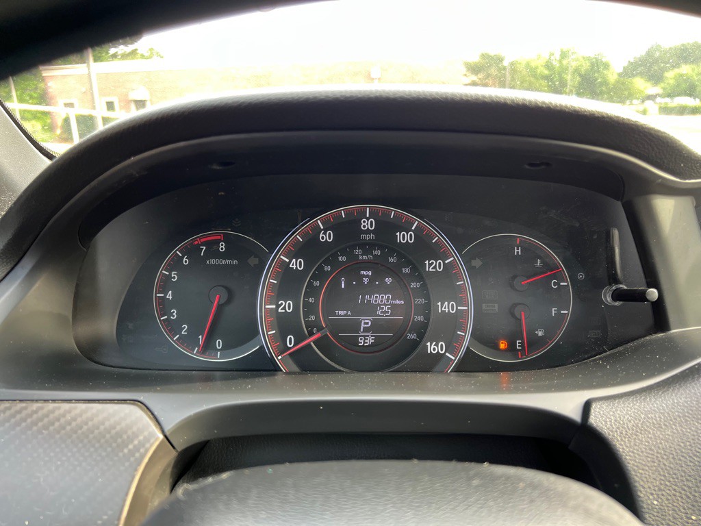 2016 Honda Accord Image 11