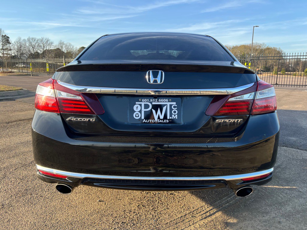 2016 Honda Accord Image 5