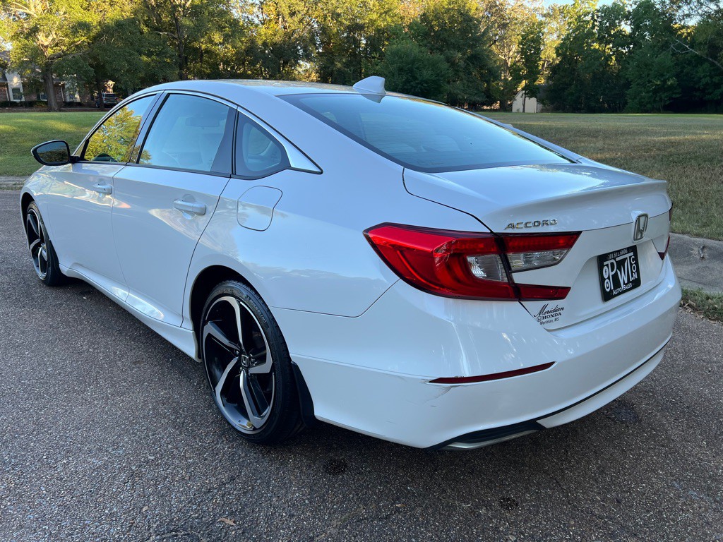 2018 Honda Accord Image 3