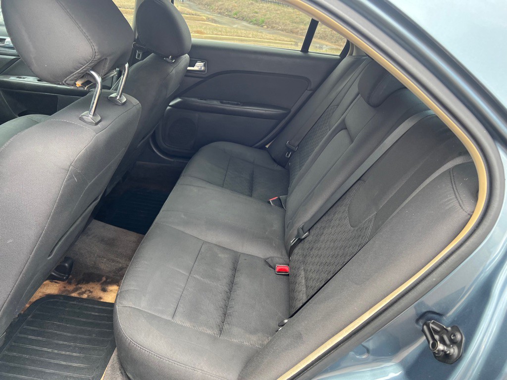 2012 Ford Fusion Image 12