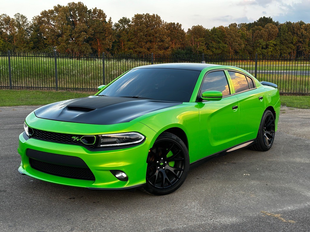 2019 Dodge Charger Image 1