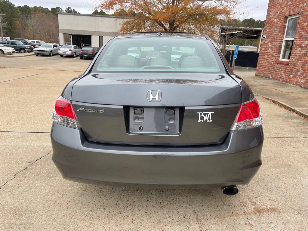 2010 Honda Accord Image 3
