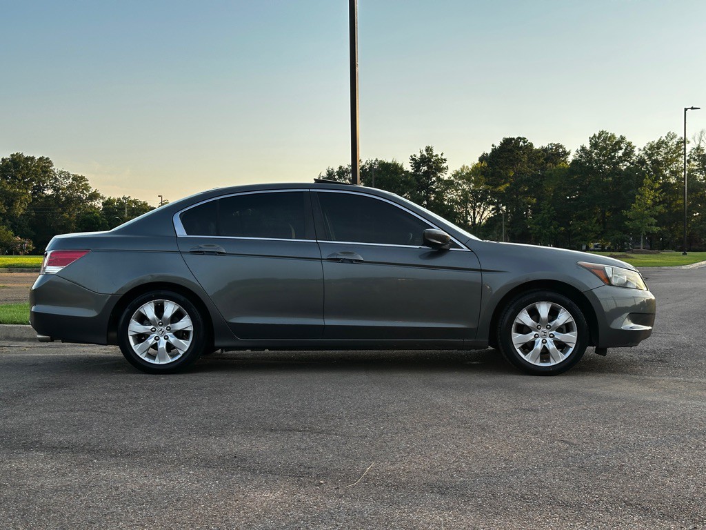 2010 Honda Accord Image 19