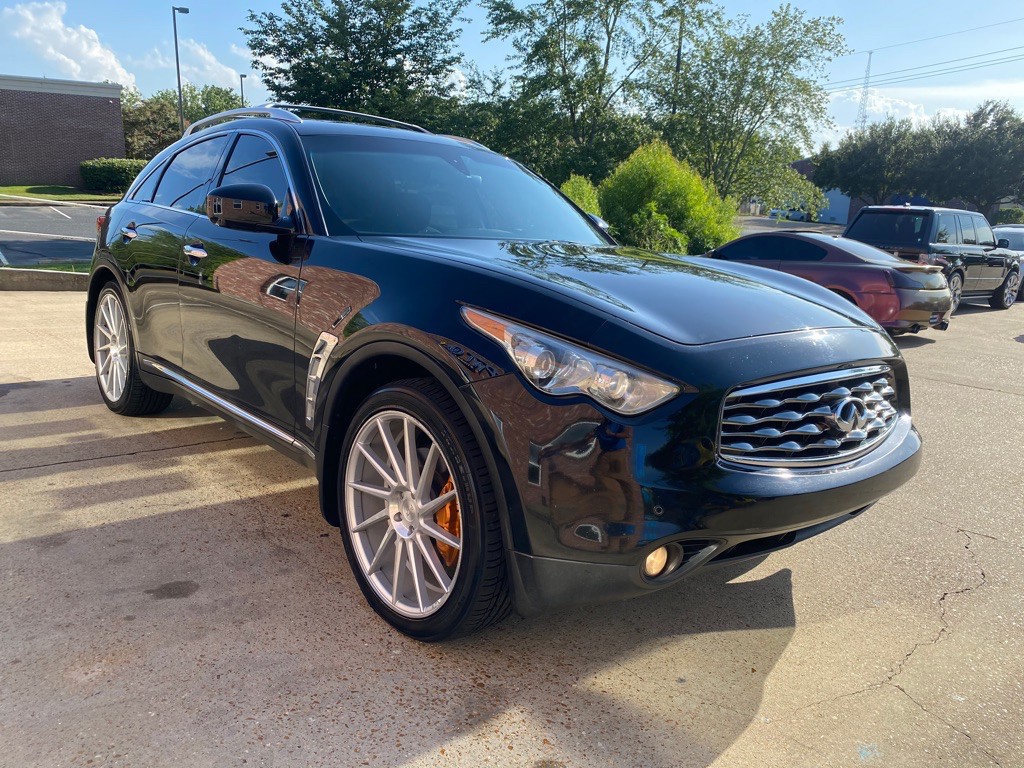 2011 INFINITI FX50 Image 6