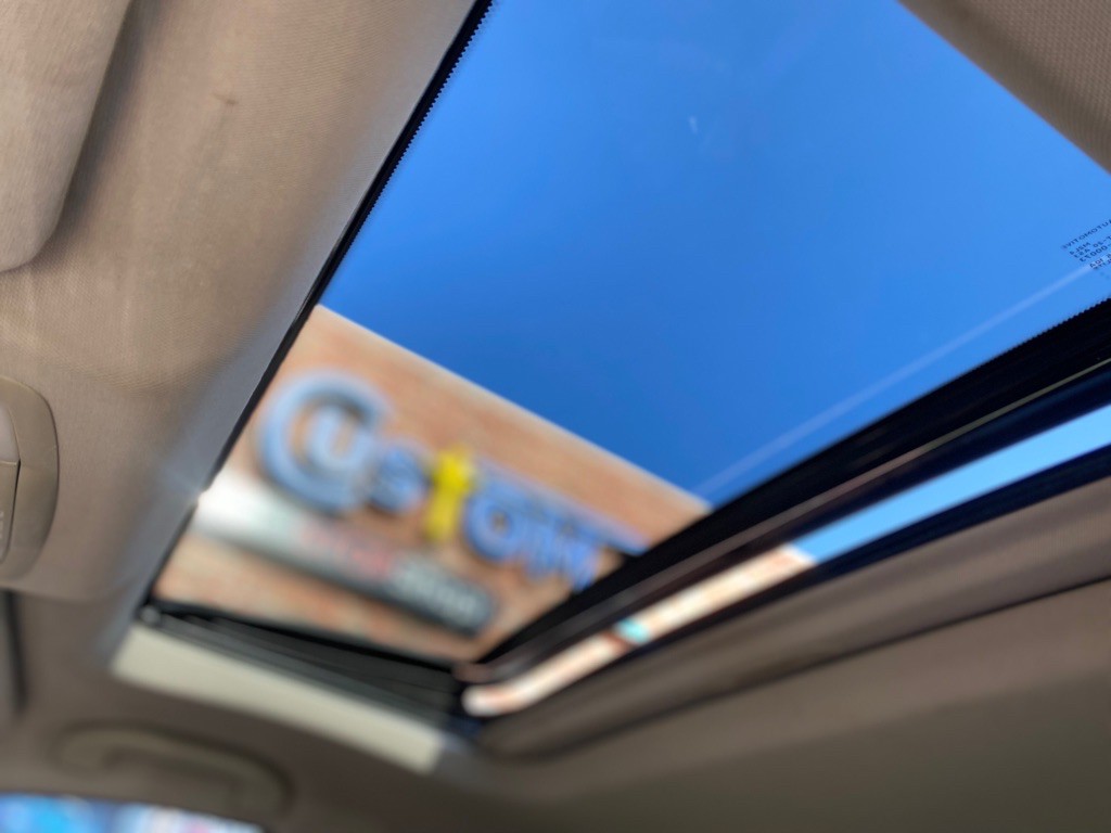 2011 INFINITI FX50 Image 19