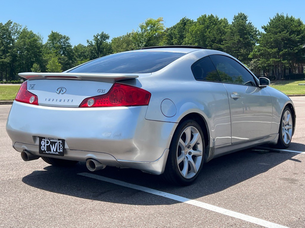 2005 INFINITI G35 Image 5