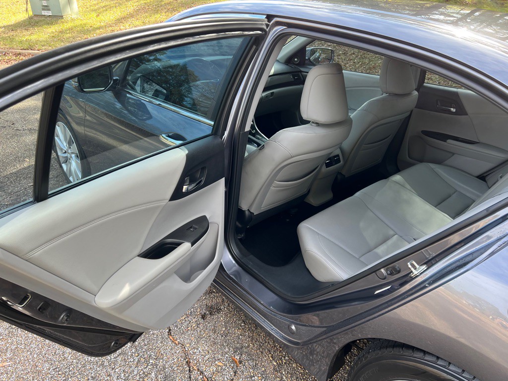 2014 Honda Accord Image 14